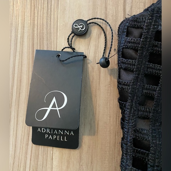 NWT Adrianna Papell Back Cut Out Grid Cage Black Dress Size 10 - Picture 4 of 4